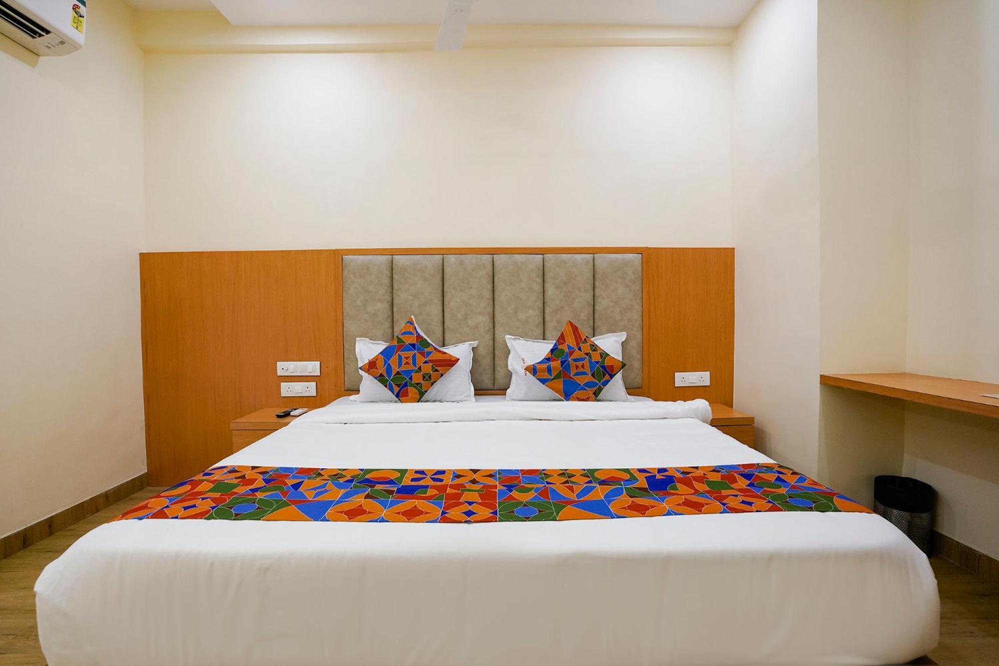 Fabhotel 7 Square - Nr Bkc Βομβάη Εξωτερικό φωτογραφία
