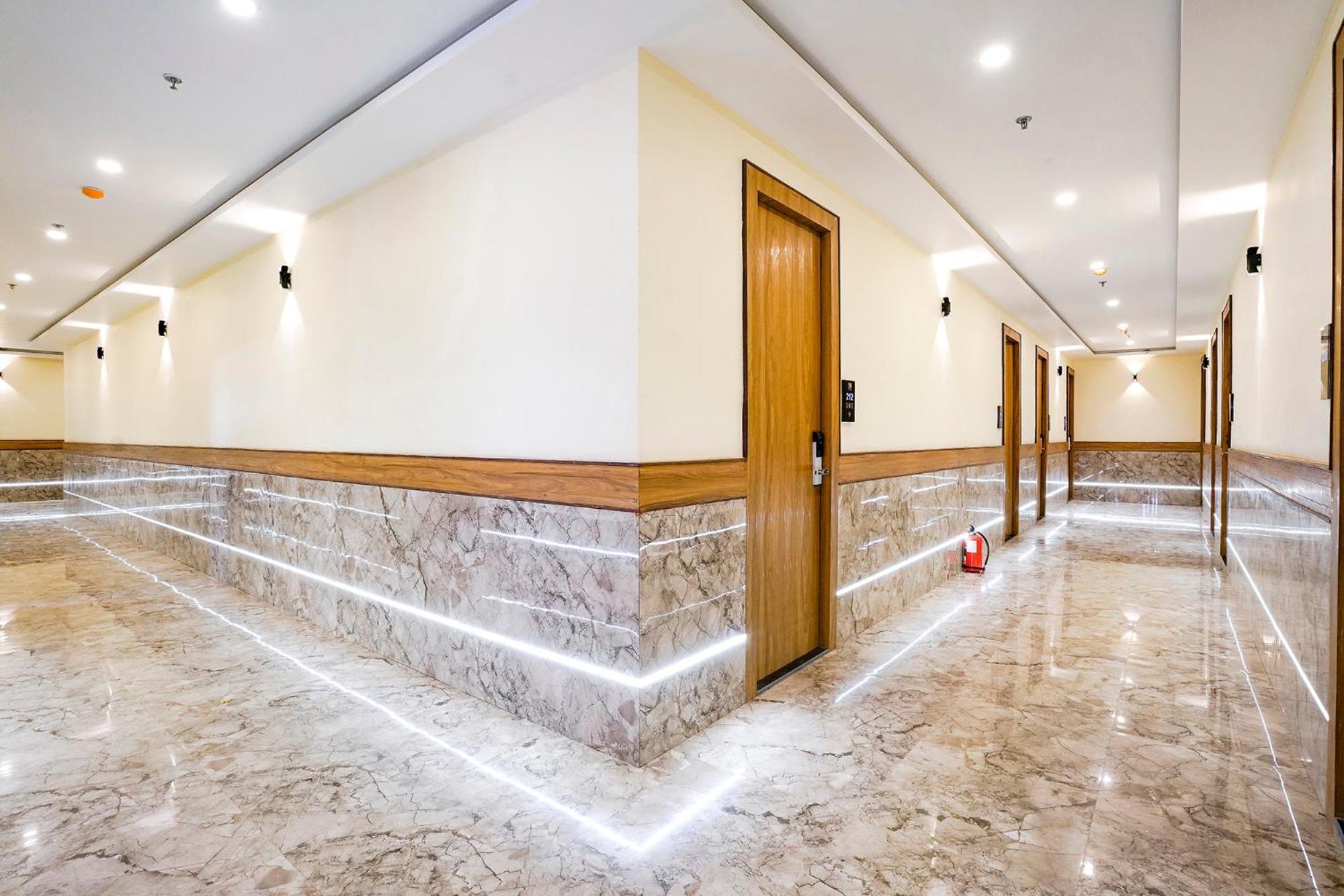 Fabhotel 7 Square - Nr Bkc Βομβάη Εξωτερικό φωτογραφία
