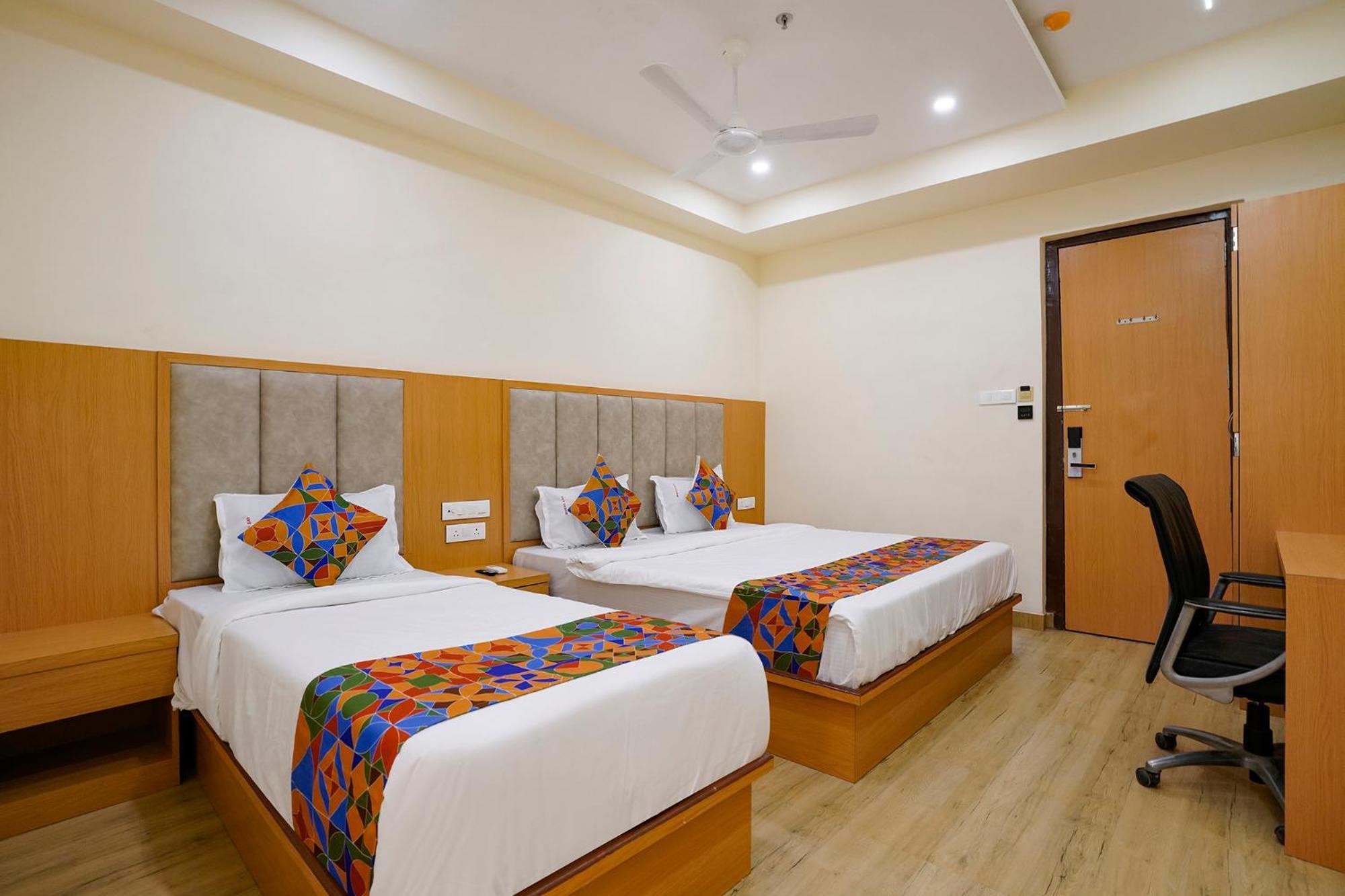 Fabhotel 7 Square - Nr Bkc Βομβάη Εξωτερικό φωτογραφία
