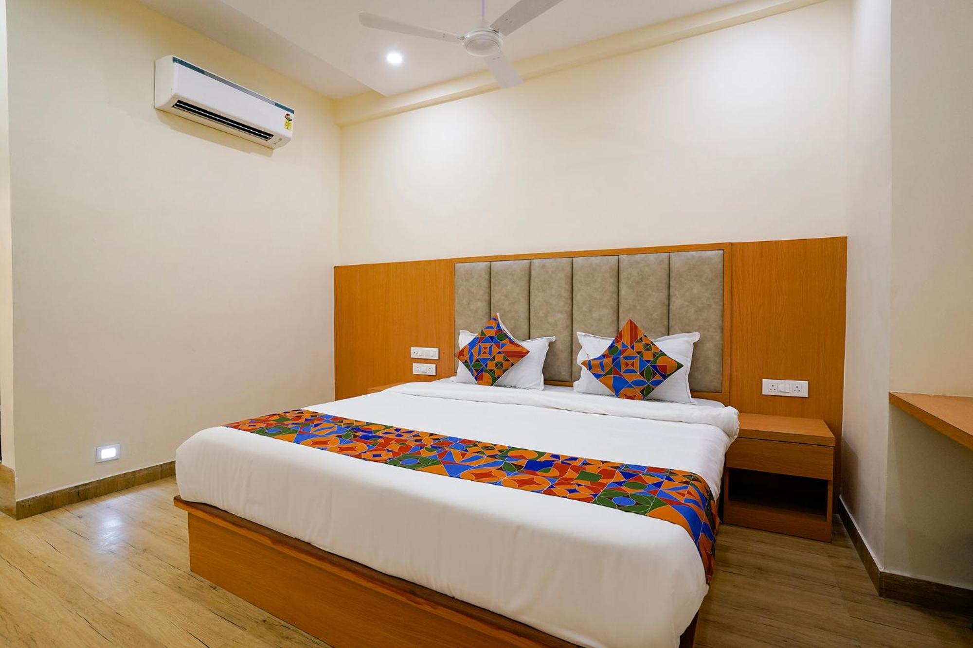 Fabhotel 7 Square - Nr Bkc Βομβάη Εξωτερικό φωτογραφία