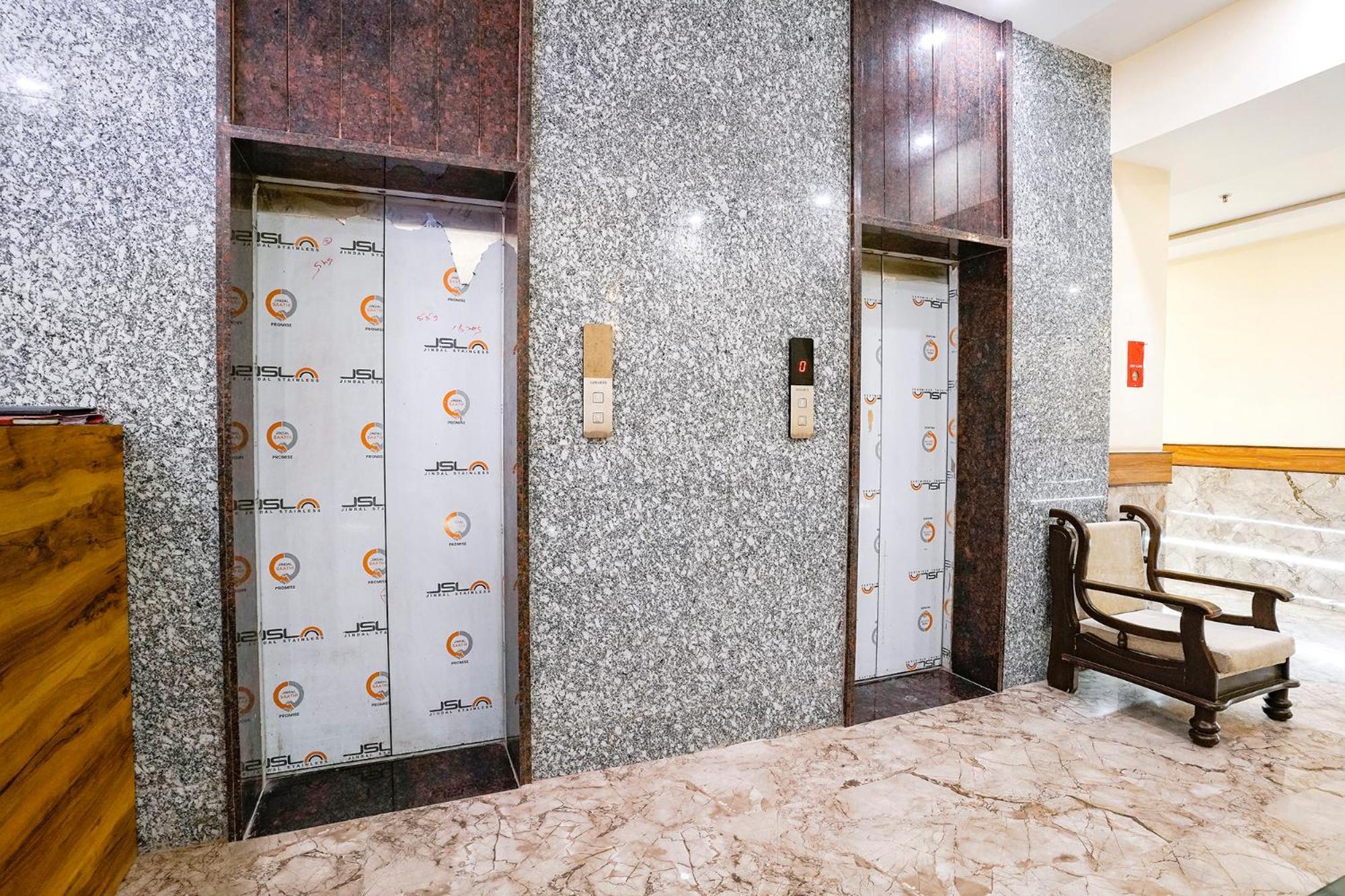 Fabhotel 7 Square - Nr Bkc Βομβάη Εξωτερικό φωτογραφία