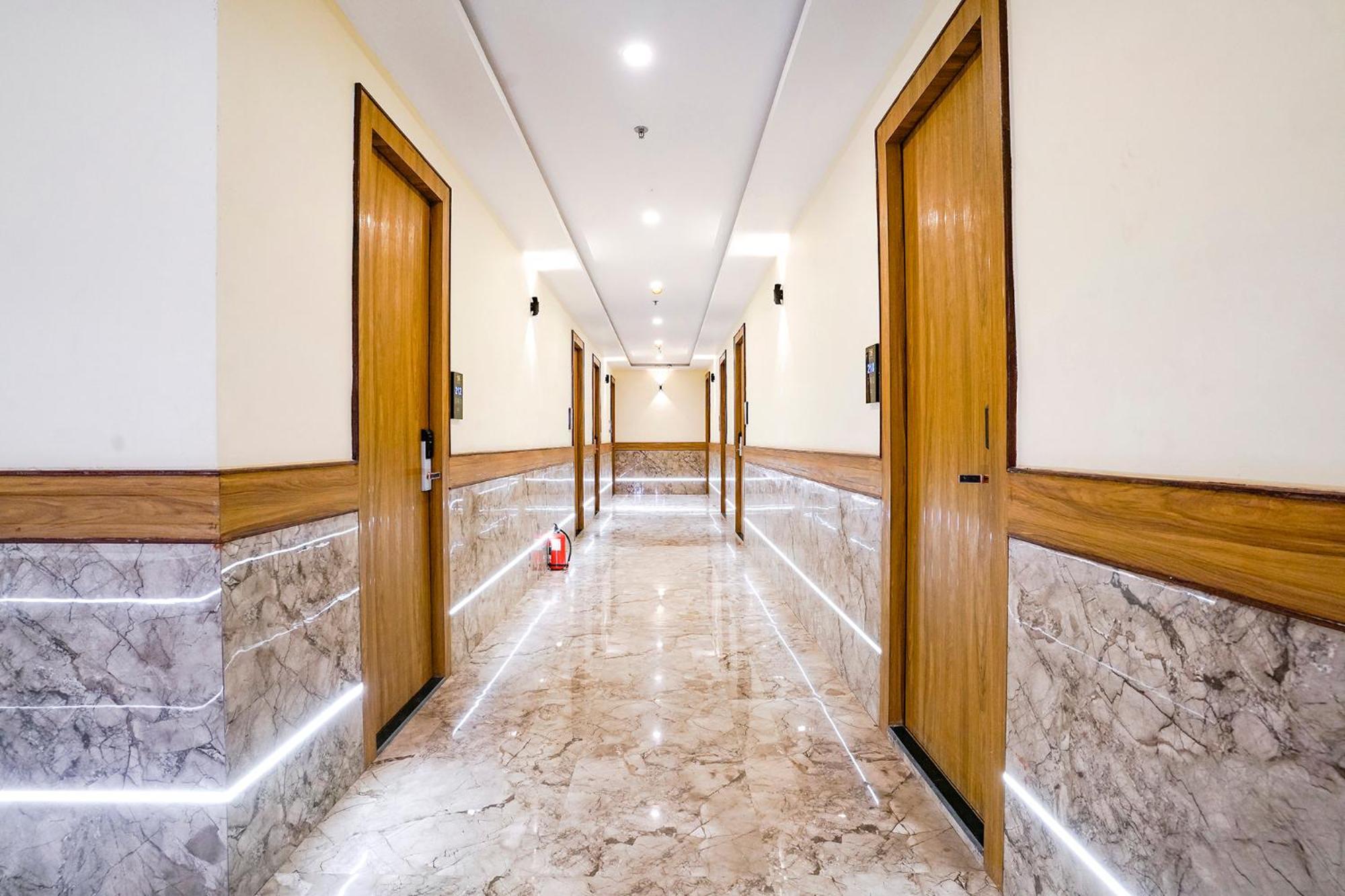 Fabhotel 7 Square - Nr Bkc Βομβάη Εξωτερικό φωτογραφία